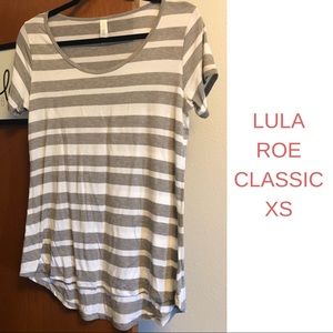 Lularoe Classic Tee XS